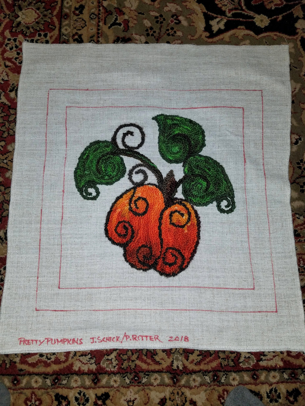 Pretty Pumpkins Motif - Rug Hooking PATTERN on Rug Warp / Linen / Burlap / Paper