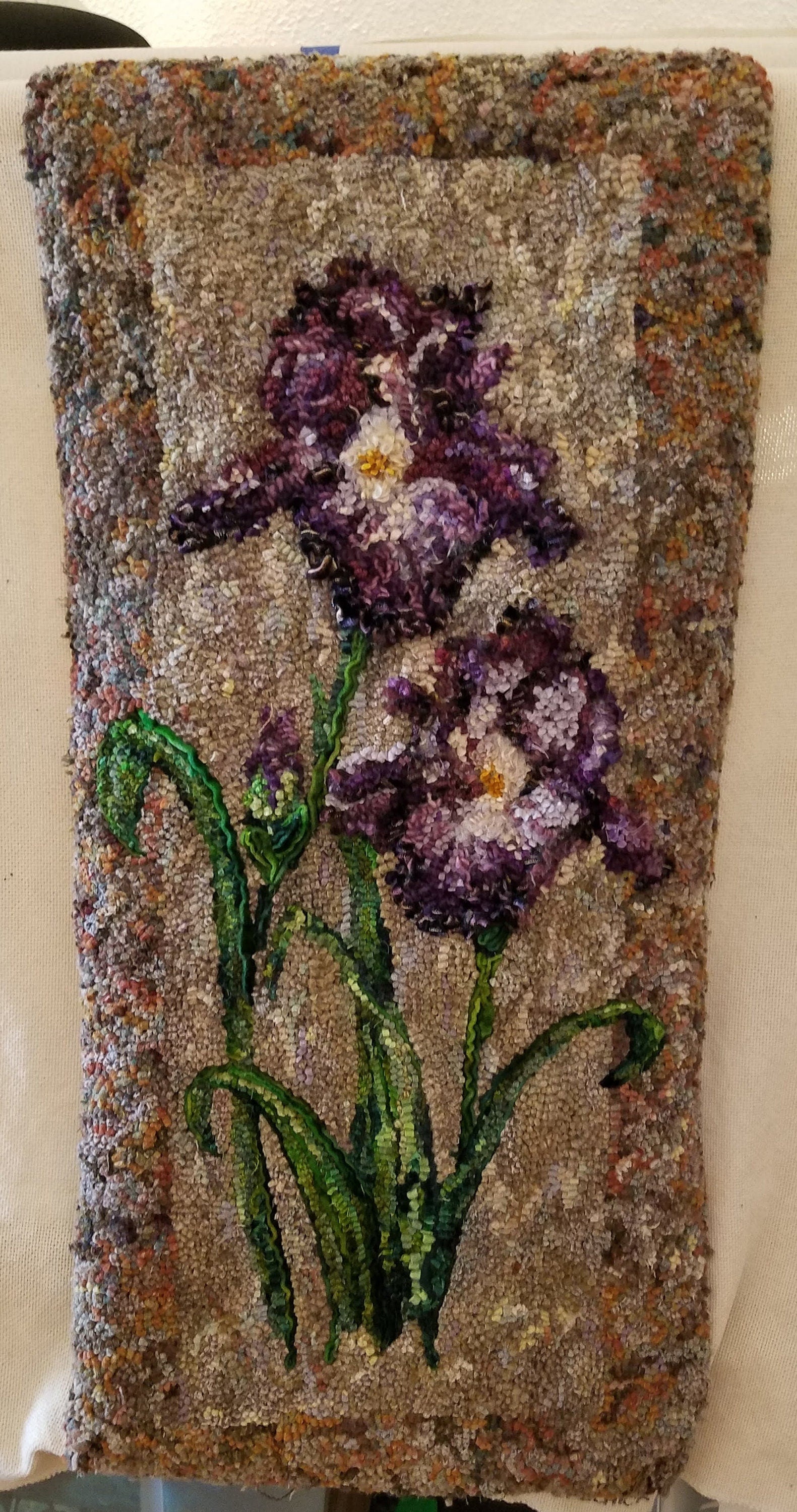 Velvet Iris -Rug Hooking PATTERN on Rug Warp / Linen / Burlap / Paper